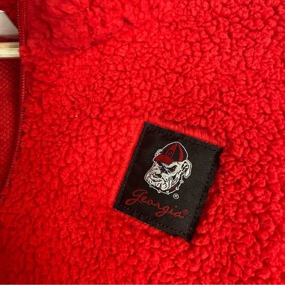 Knights Apparel Red Bulldogs Red Fleece Pullover Sweatshirt - Picture 5 of 7